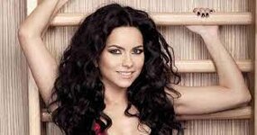 Inna kimdir, kaç yaşındadır? Inna nereli? Inna'nın şarkısının Türkçe  sözleri çevirisi