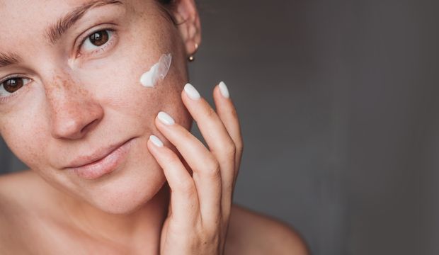 Clean girl makyajı nasıl yapılır?