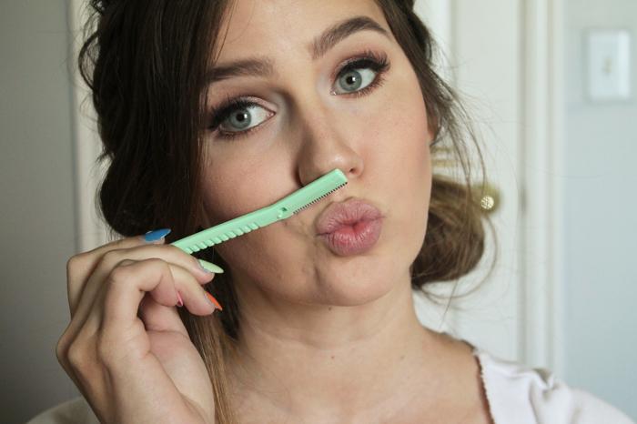 Yüzünüzü jiletle alırsanız ne olur?