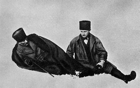 [Resim: re2%289%29.jpg]